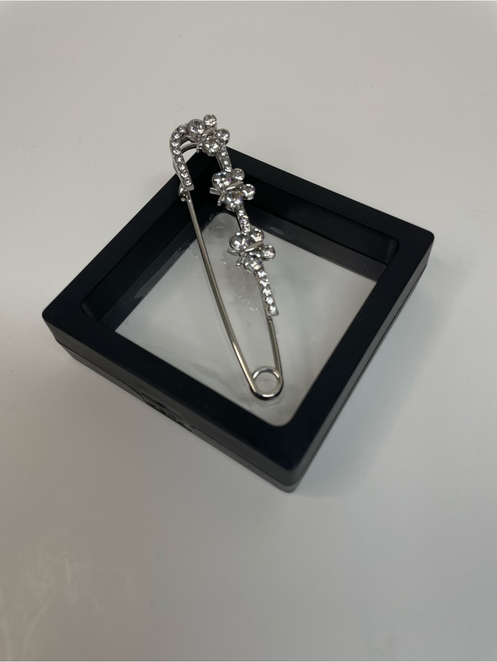 Brooch Silver Floral Crystal Safety Pin Brooch